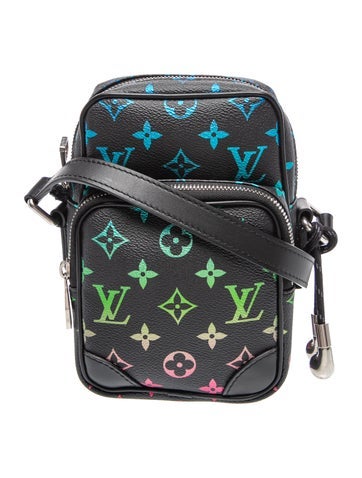 Monogram Amazone 2025