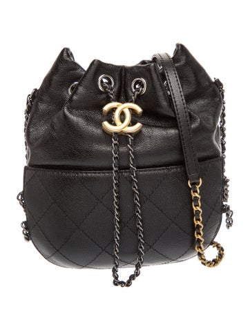 Small Gabrielle Bucket Bag