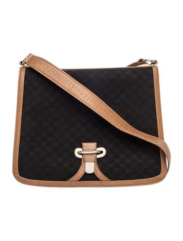 GG Canvas Shoulder Bag