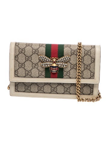 Faux Pearl Queen Margaret