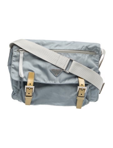 Vela Nylon Messenger Bag Vintage