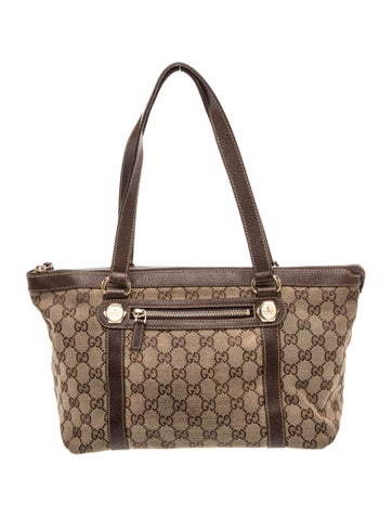 GG Canvas Abbey