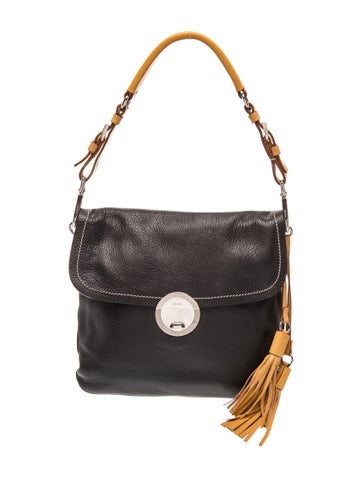 Vitello Daino Leather Shoulder Bag