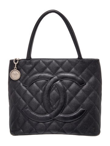 Quilted Medallion Tote