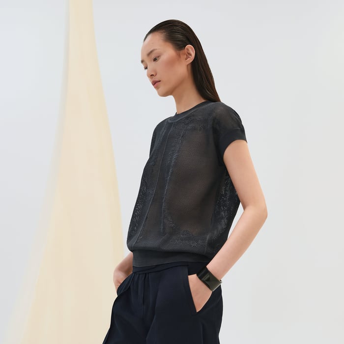 Bleu Noir "En Desordre a Fleurs" Short-sleeve Sweater