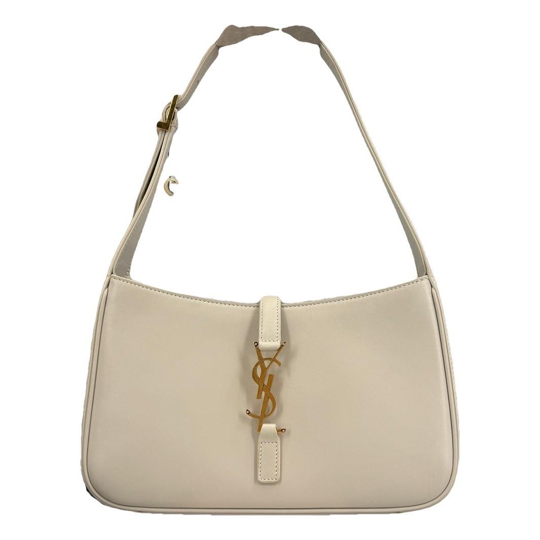 Le 5 à 7 leather handbag