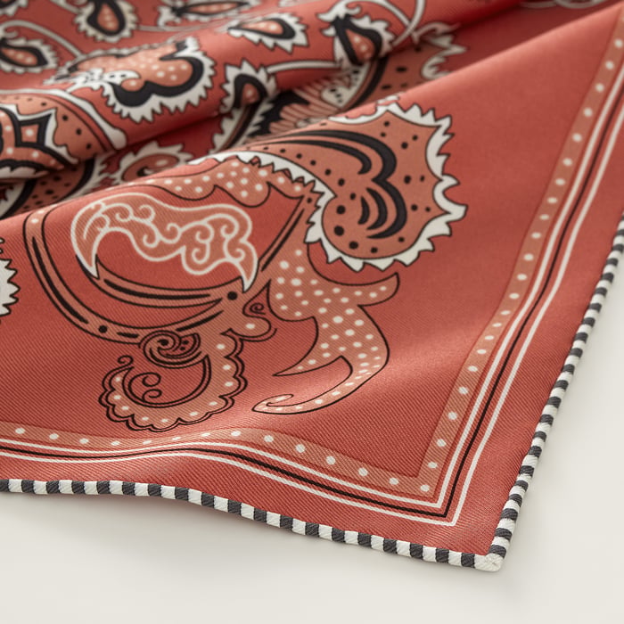H Enlumine Bandana 55
