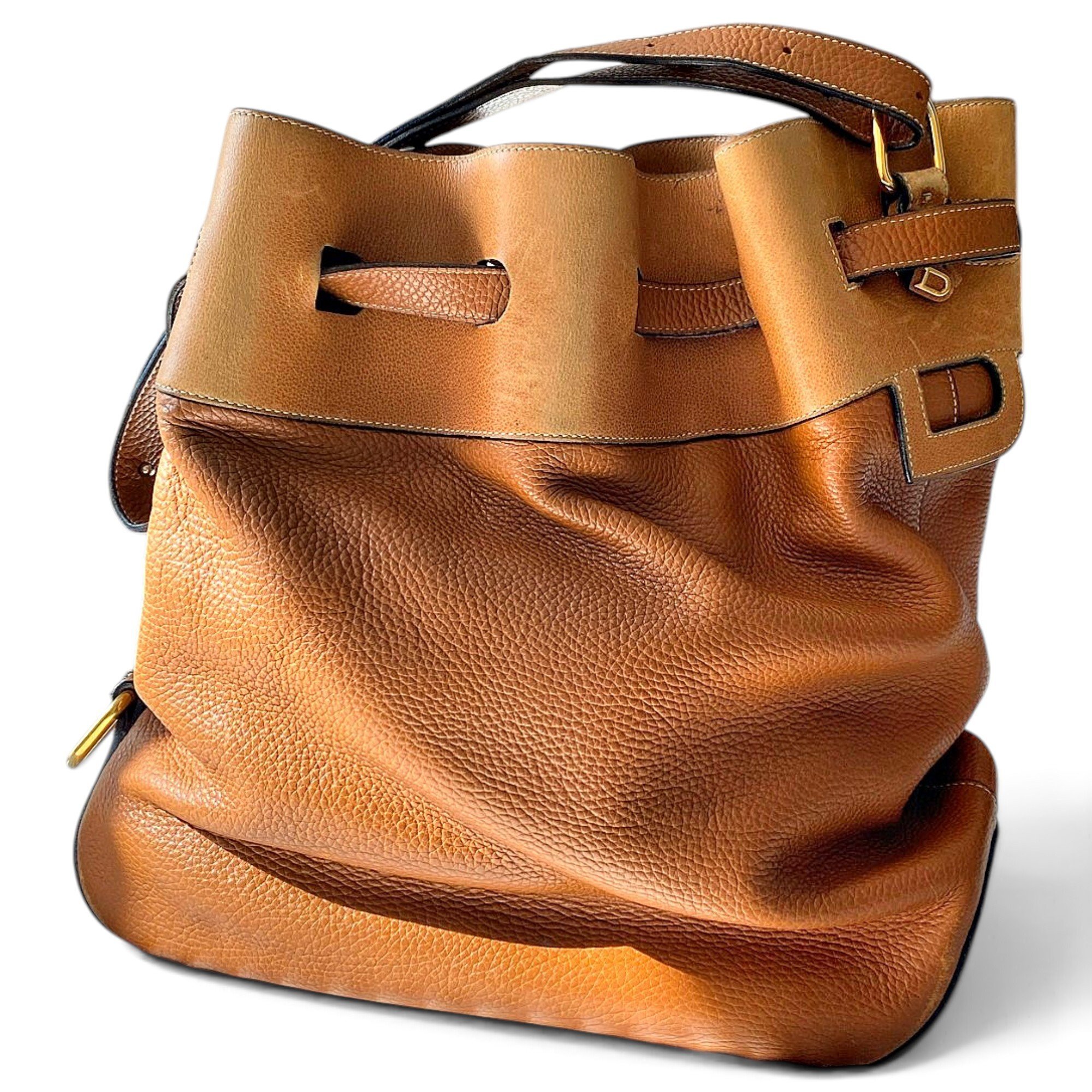 Leather handbag
