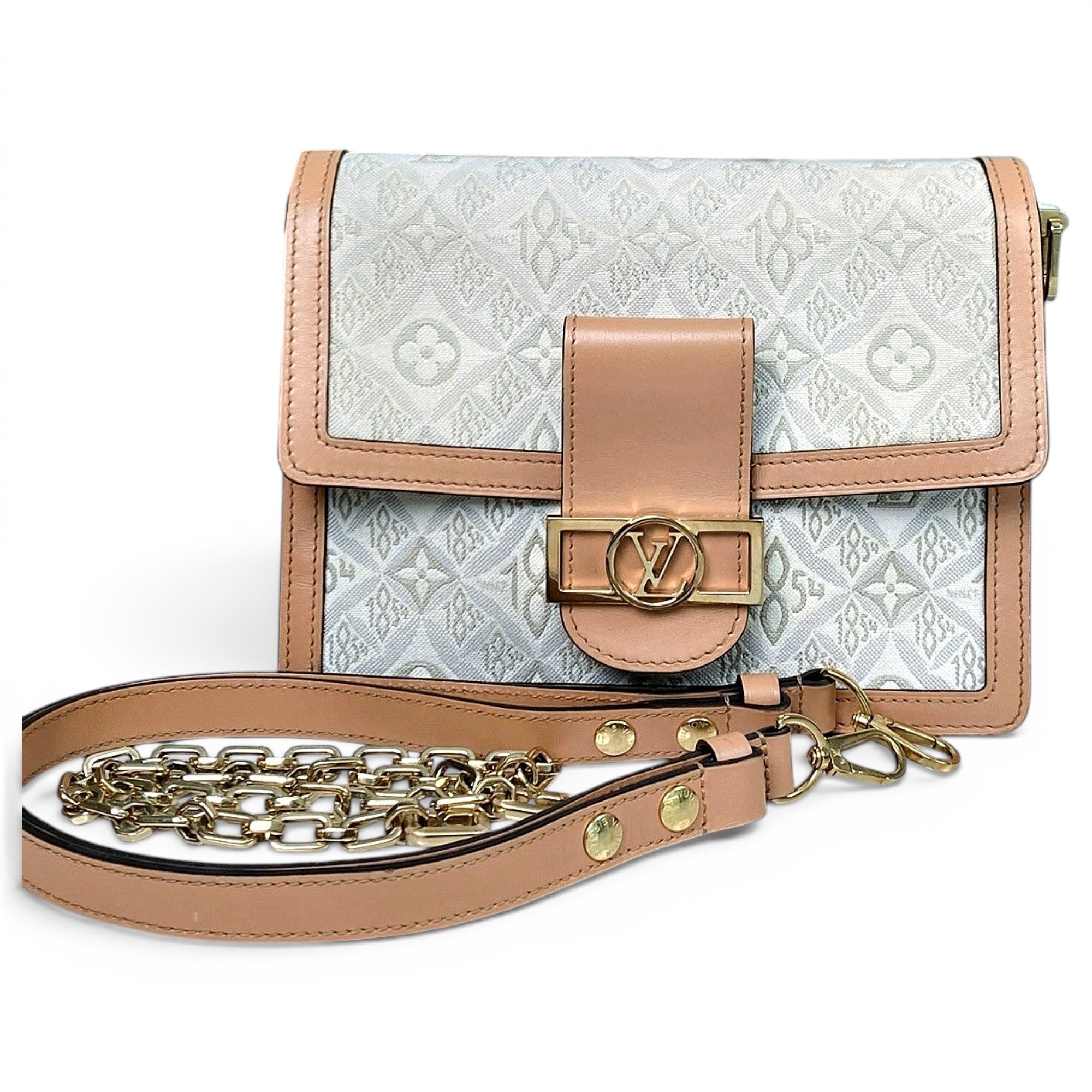 Dauphine leather handbag