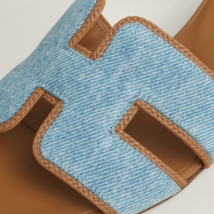Oasis Sandal
