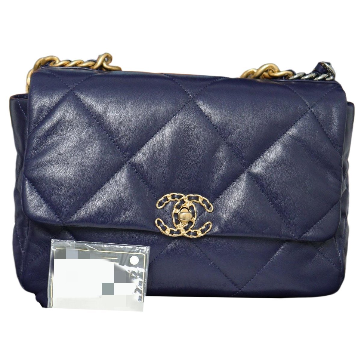Chanel 19 leather handbag