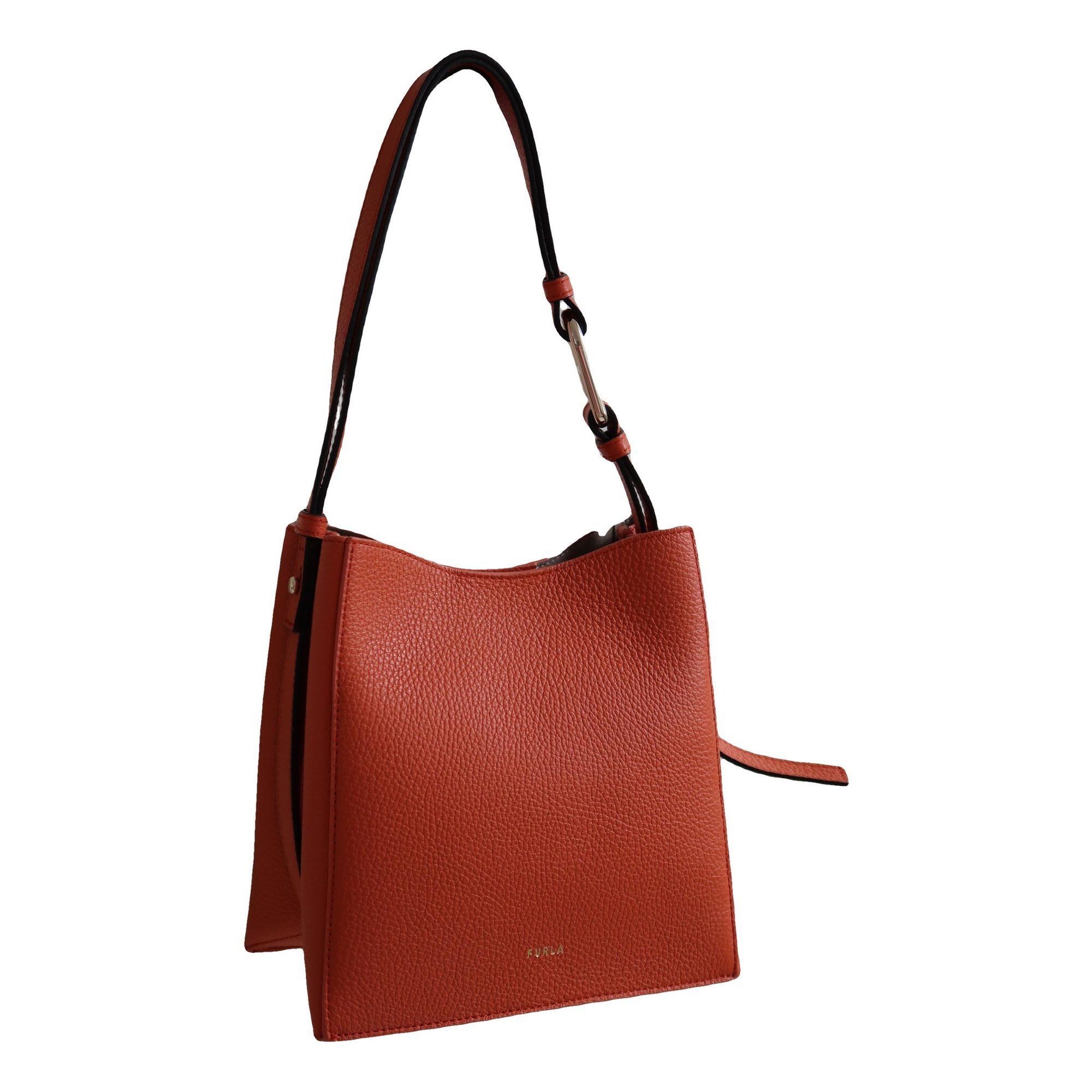 Leather bag