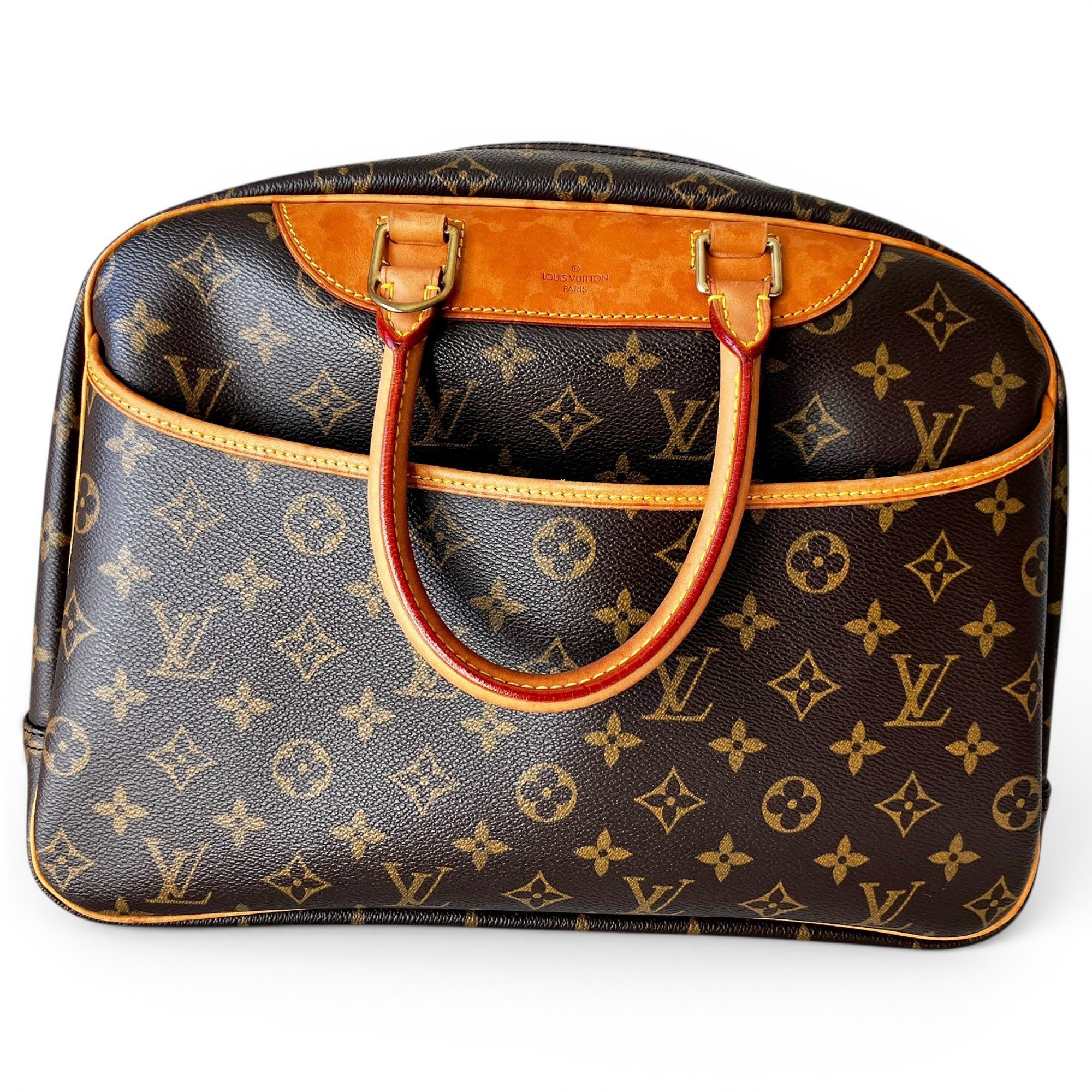 Louis Vuitton Deauville patent leather handbag
