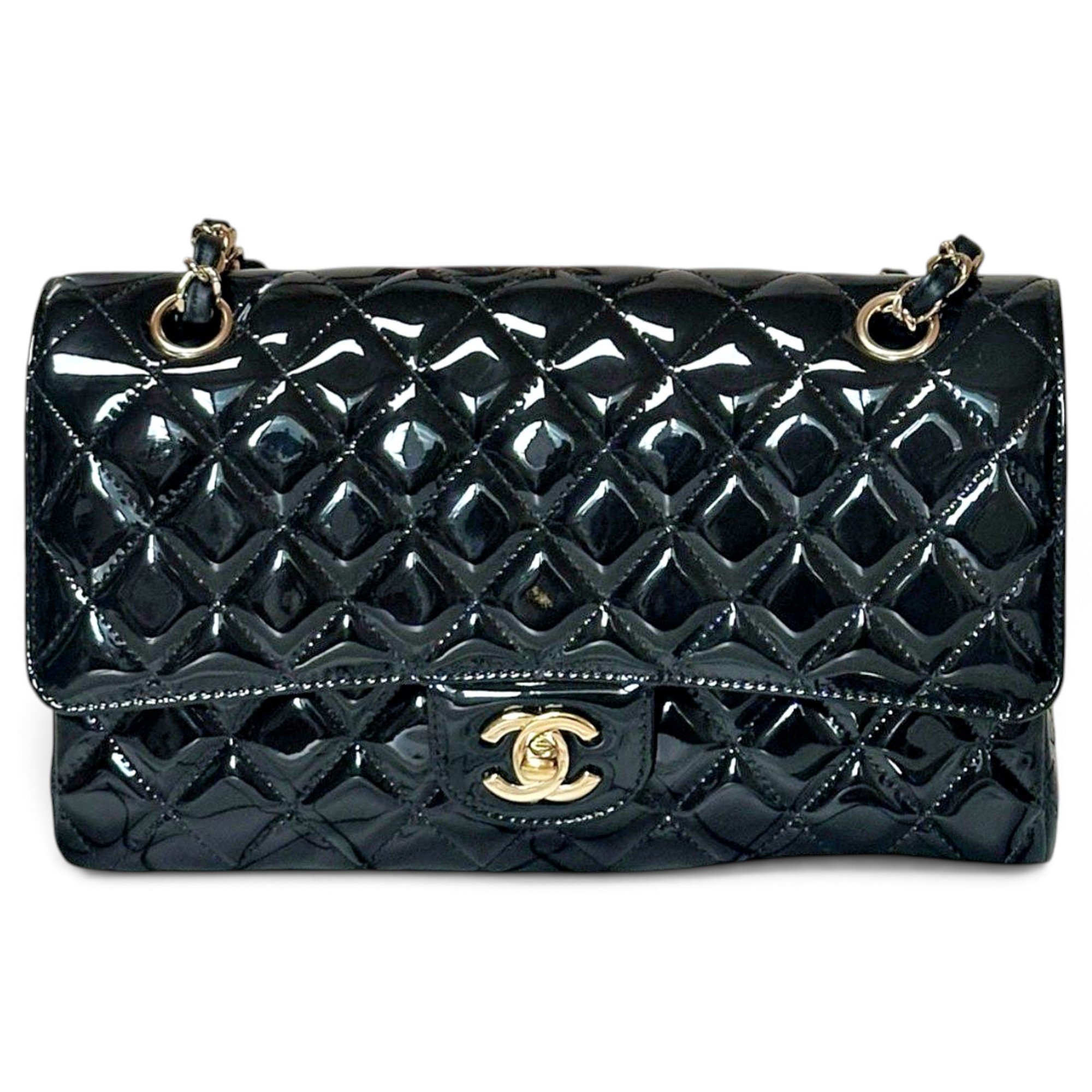 Timeless/Classique patent leather crossbody bag