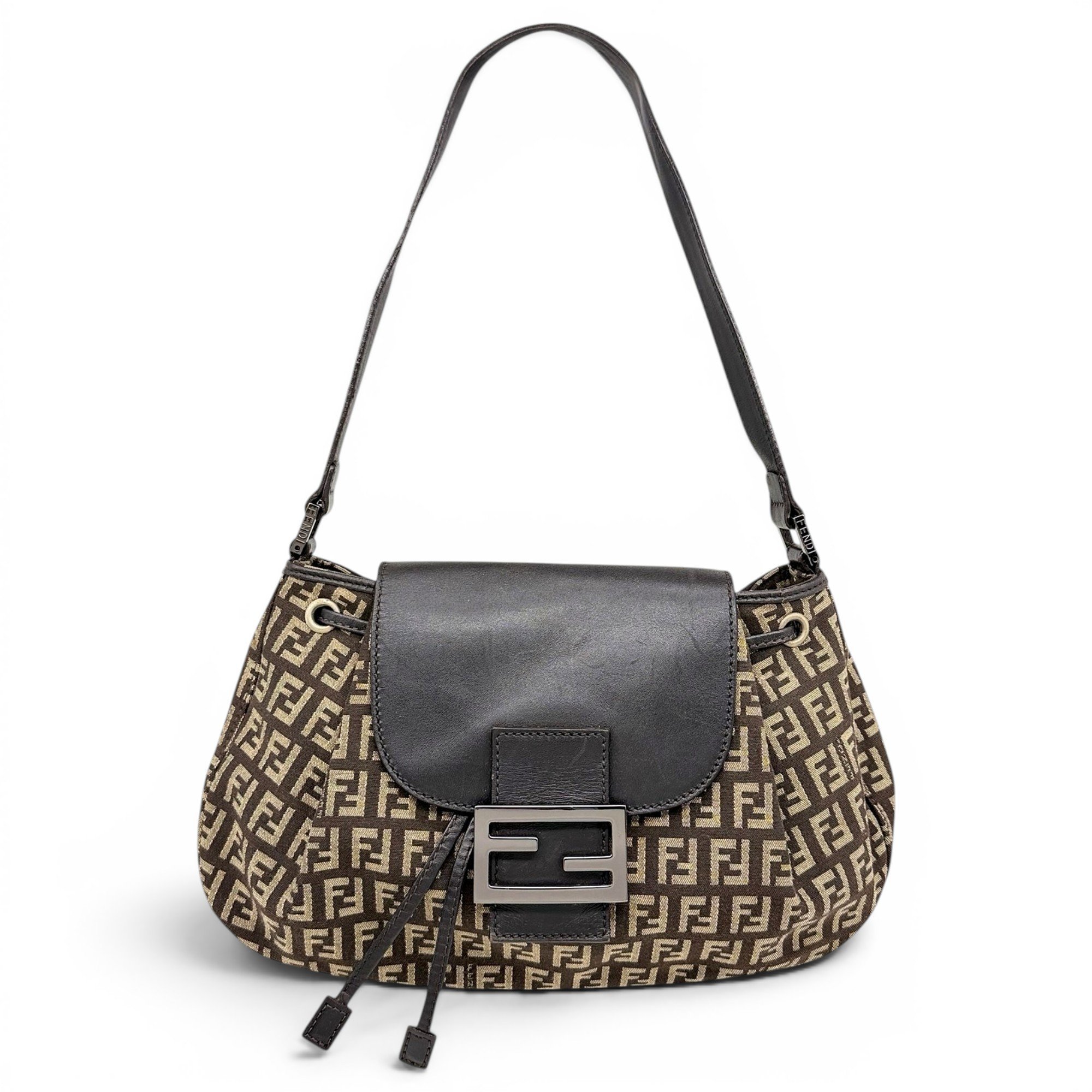 Baguette cloth handbag