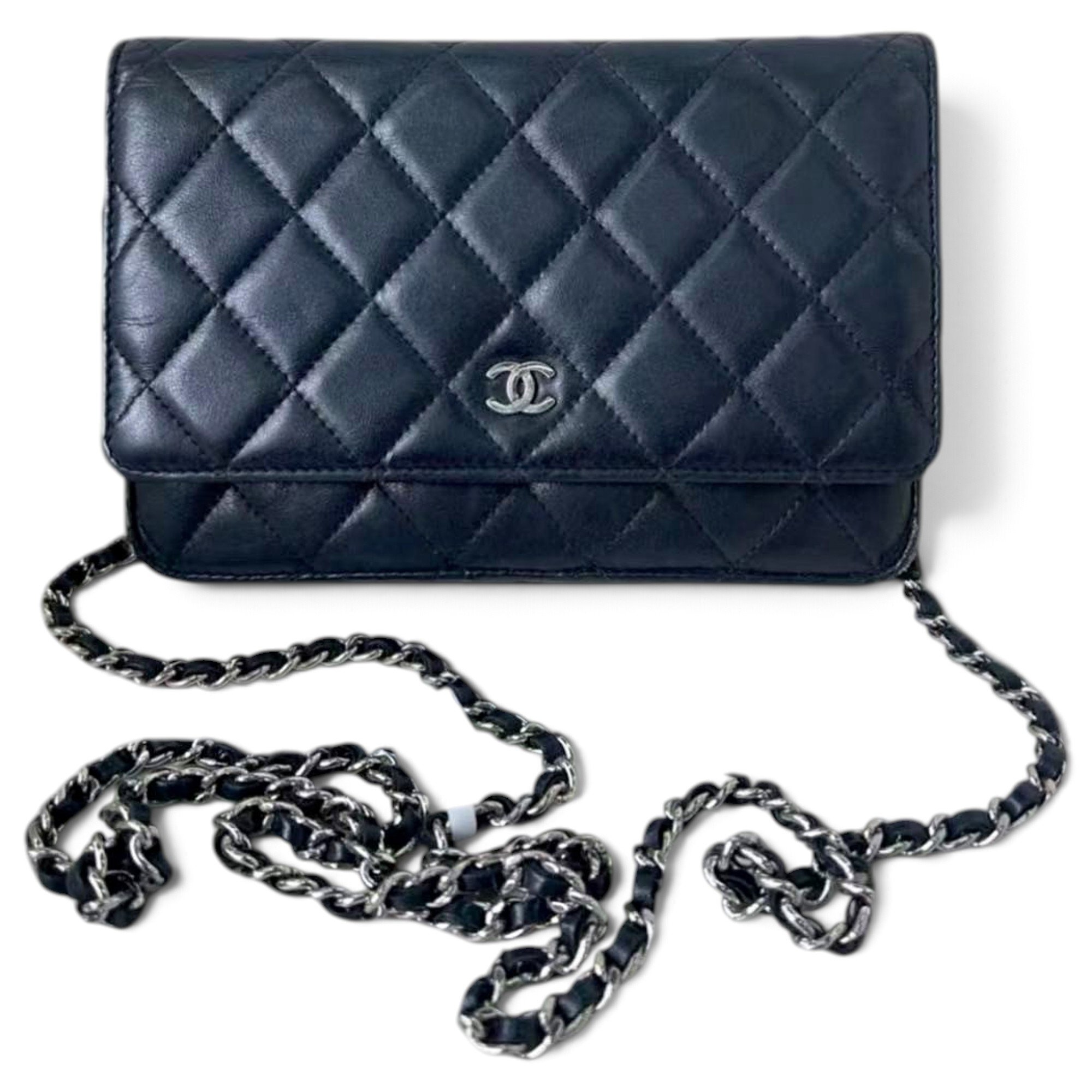 Wallet On Chain Timeless/Classique leather crossbody bag