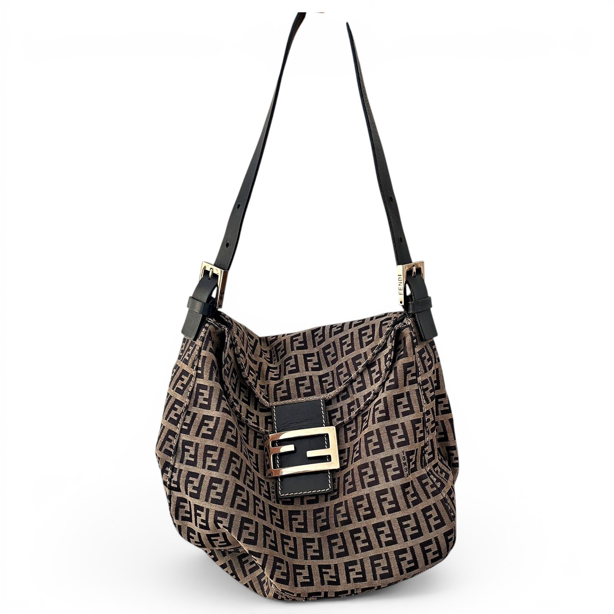 Baguette cloth handbag