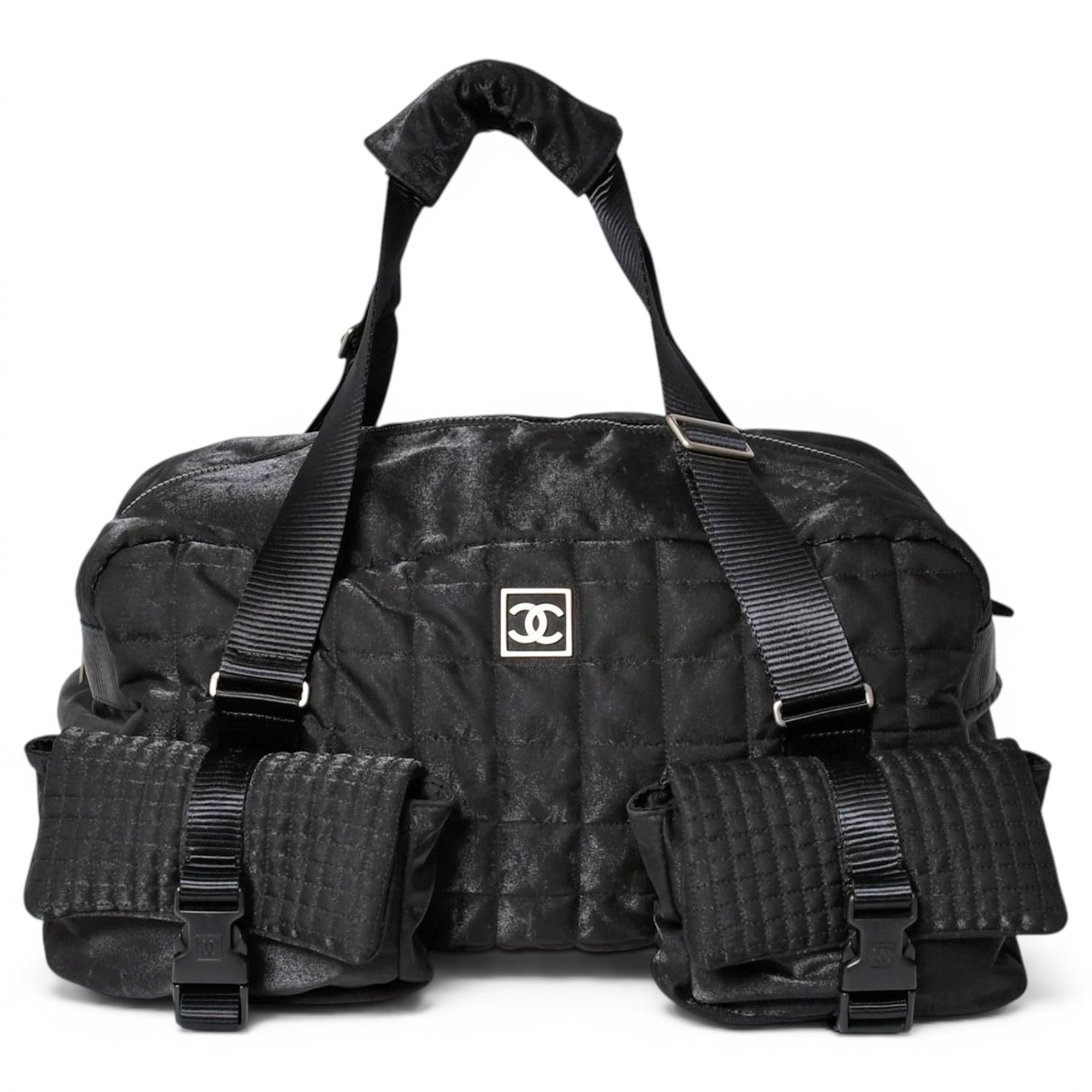 Leather travel bag