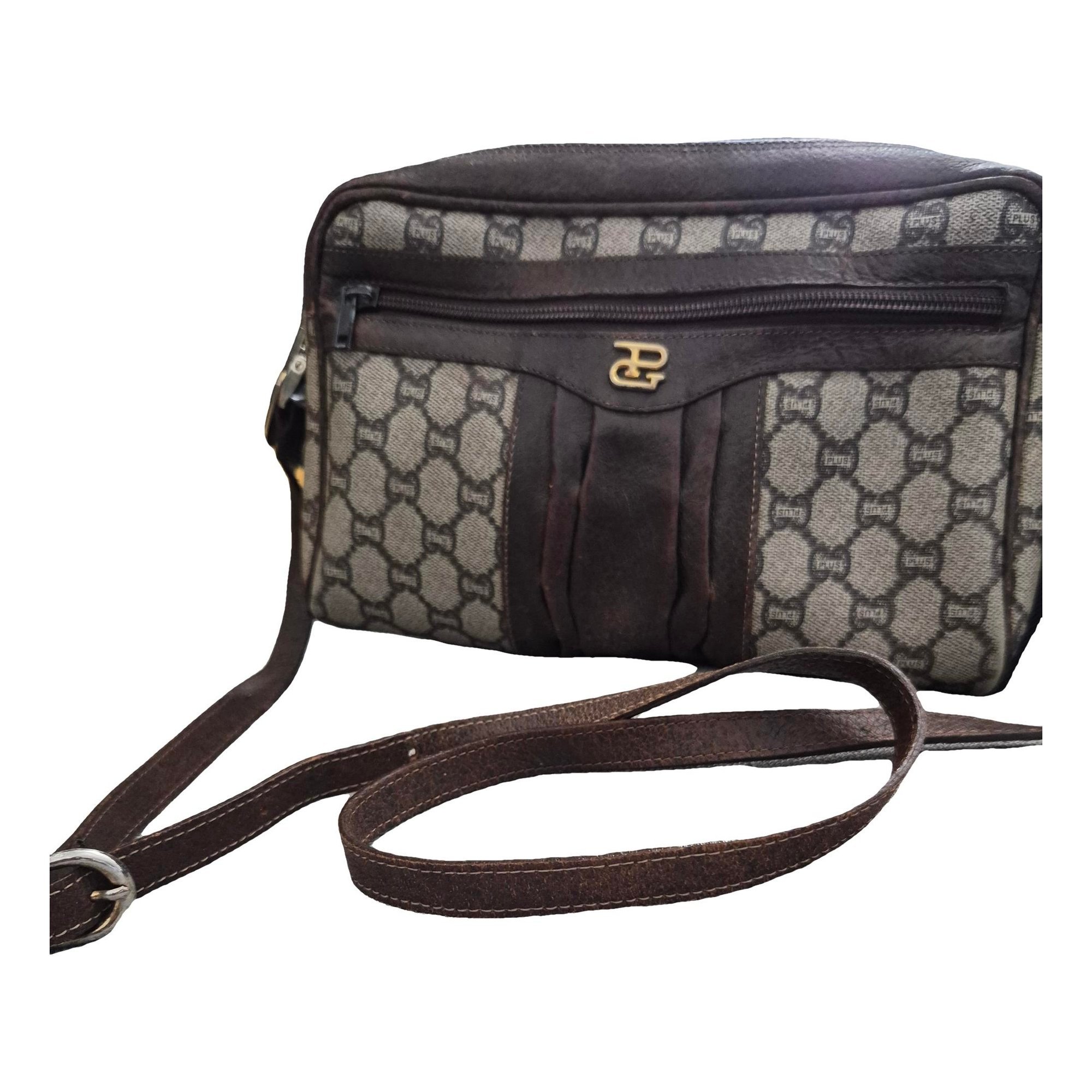 Leather crossbody bag