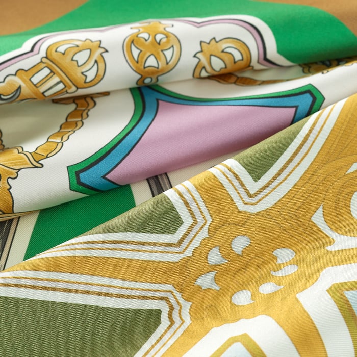 Les Eperons Double Face Scarf 90