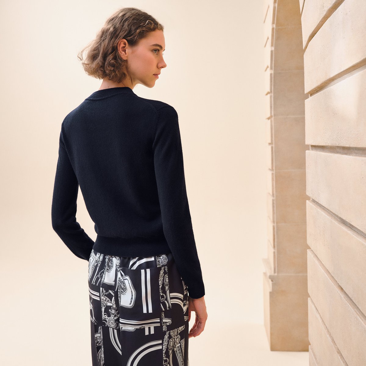 Bleu Noir Cashmere "H Lift" Long-sleeve Sweater