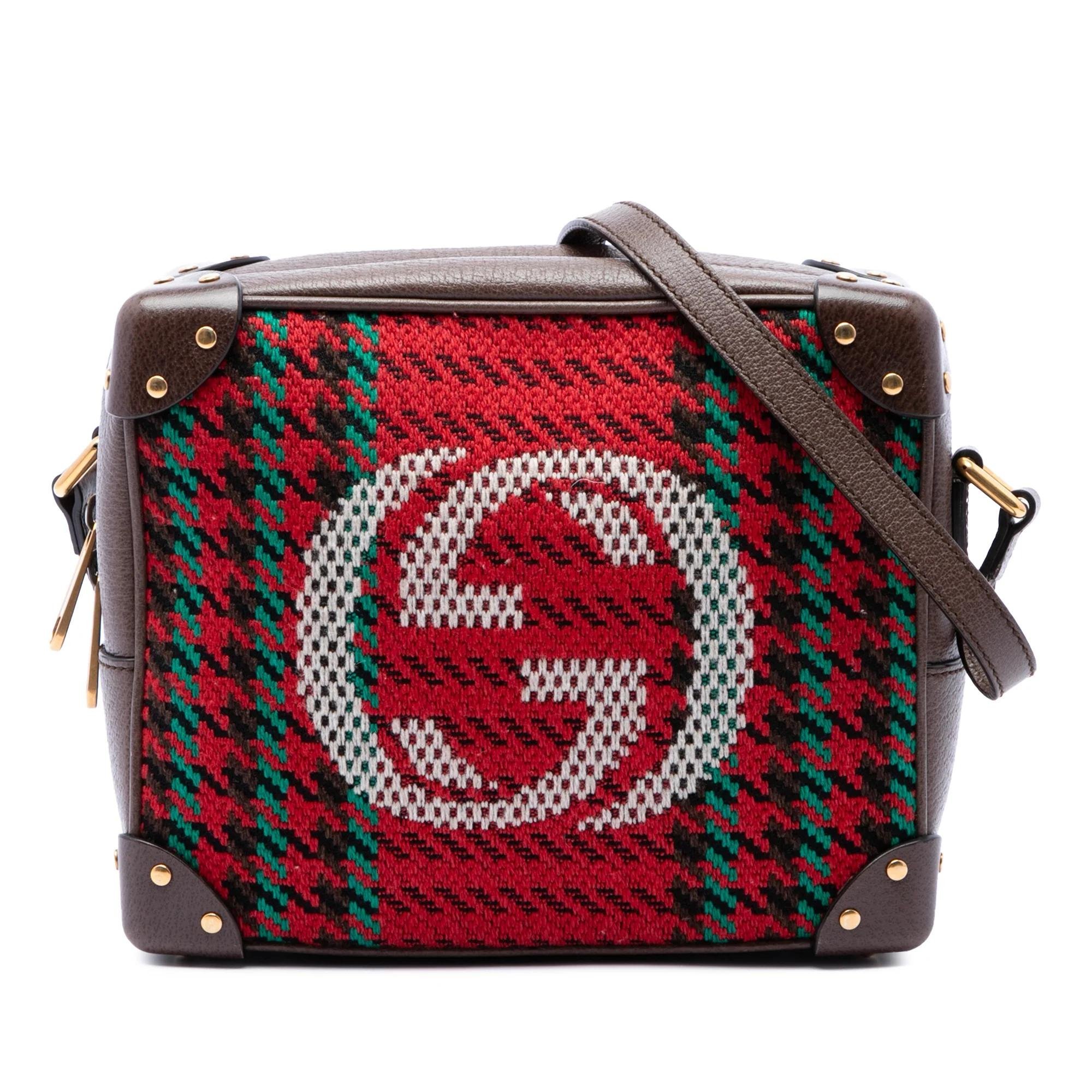 Cloth crossbody bag