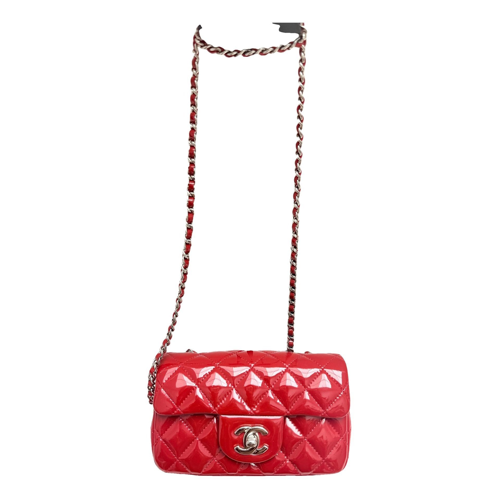 Timeless/Classique leather crossbody bag