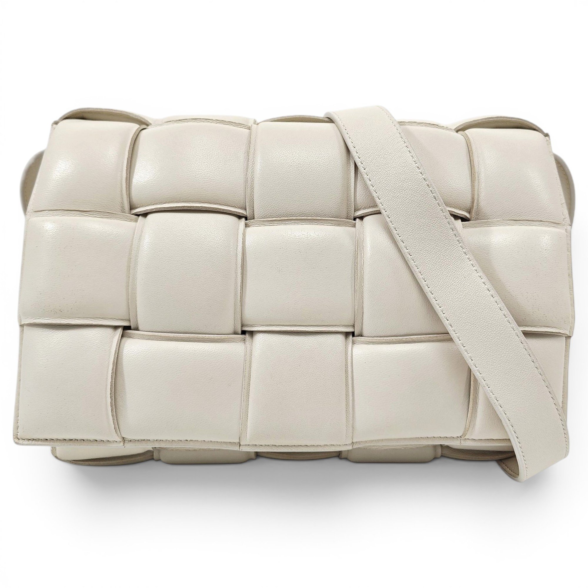 Cassette Padded leather handbag