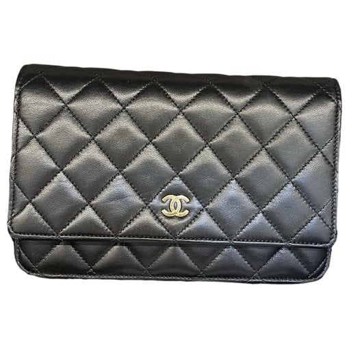 Wallet On Chain Timeless/Classique leather crossbody bag