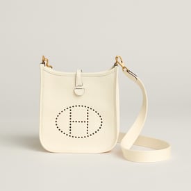 Evelyne 16 Amazone 백