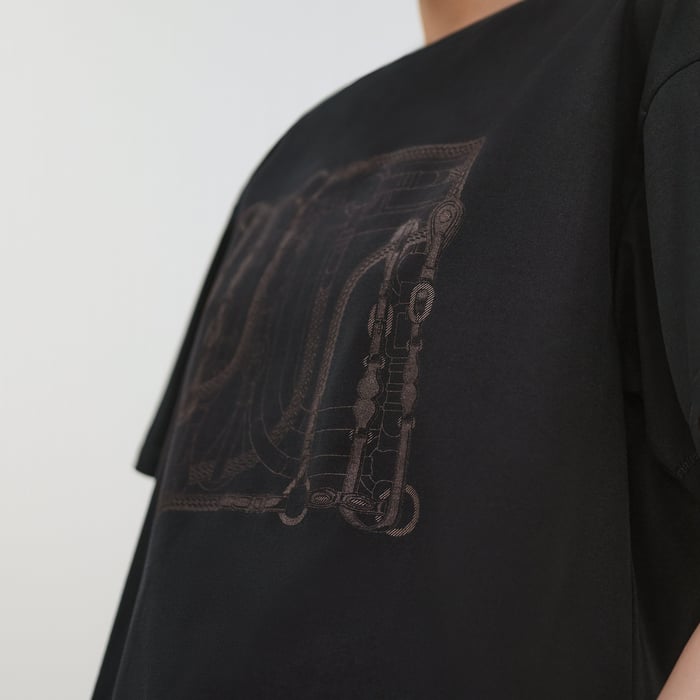 Noir "Canoe" Micro T-shirt