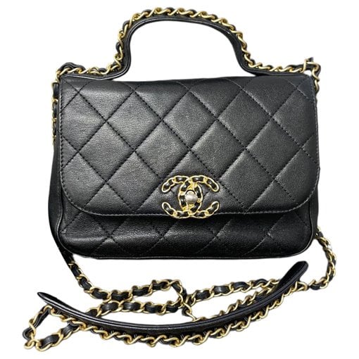 Chanel 19 leather handbag