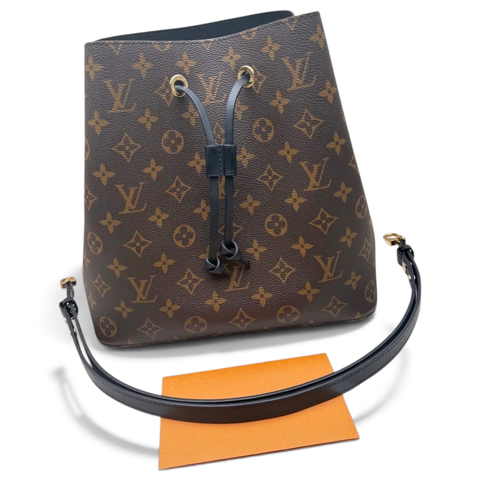 NéoNoé leather handbag