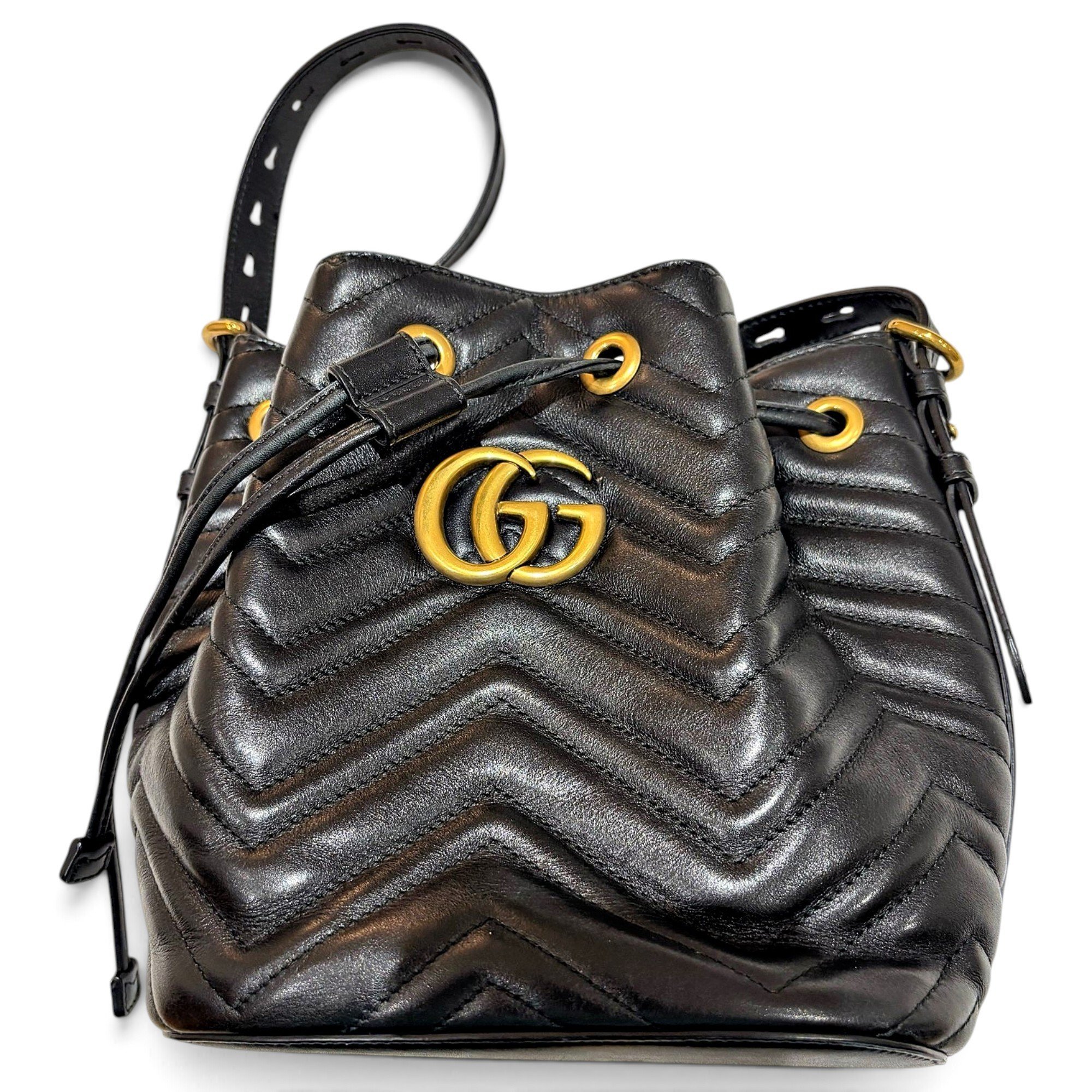 GG Marmont Bucket leather bag