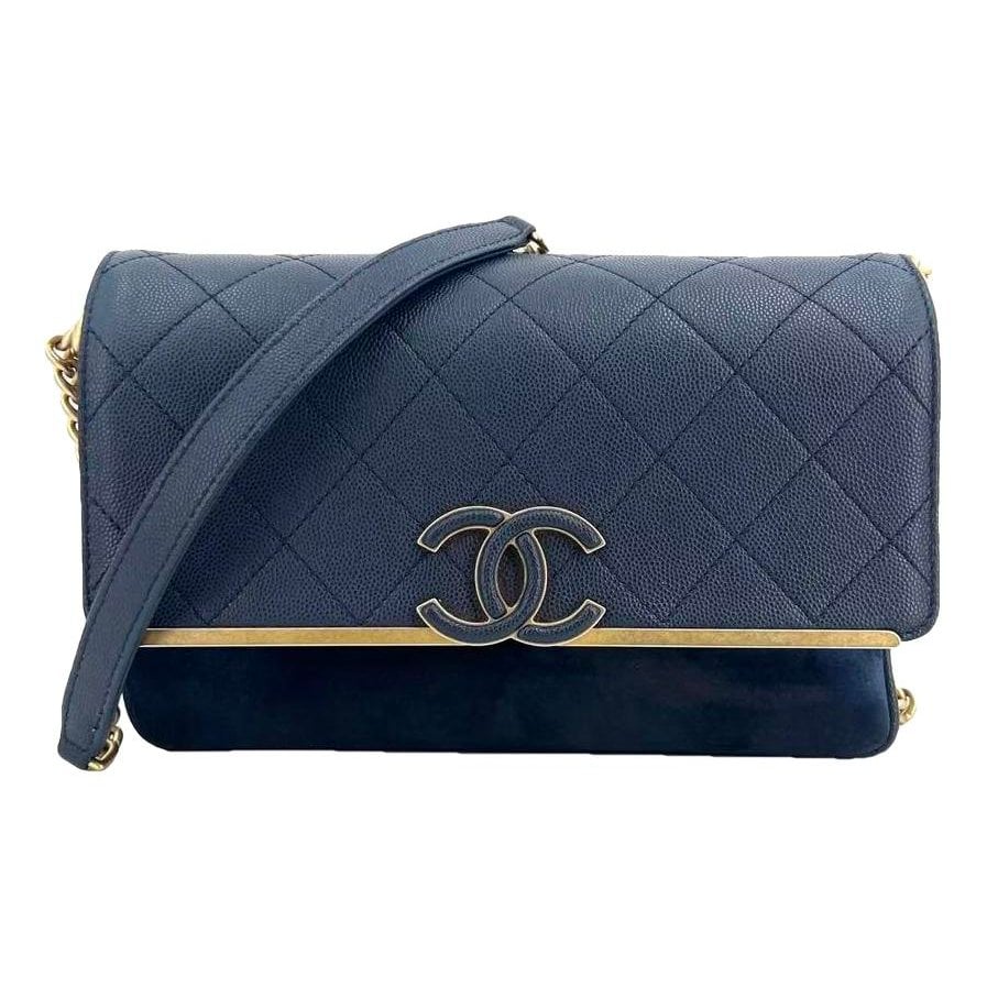 Leather crossbody bag