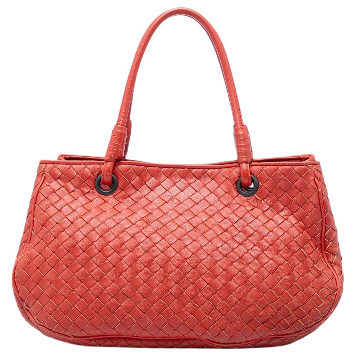 Veneta leather handbag