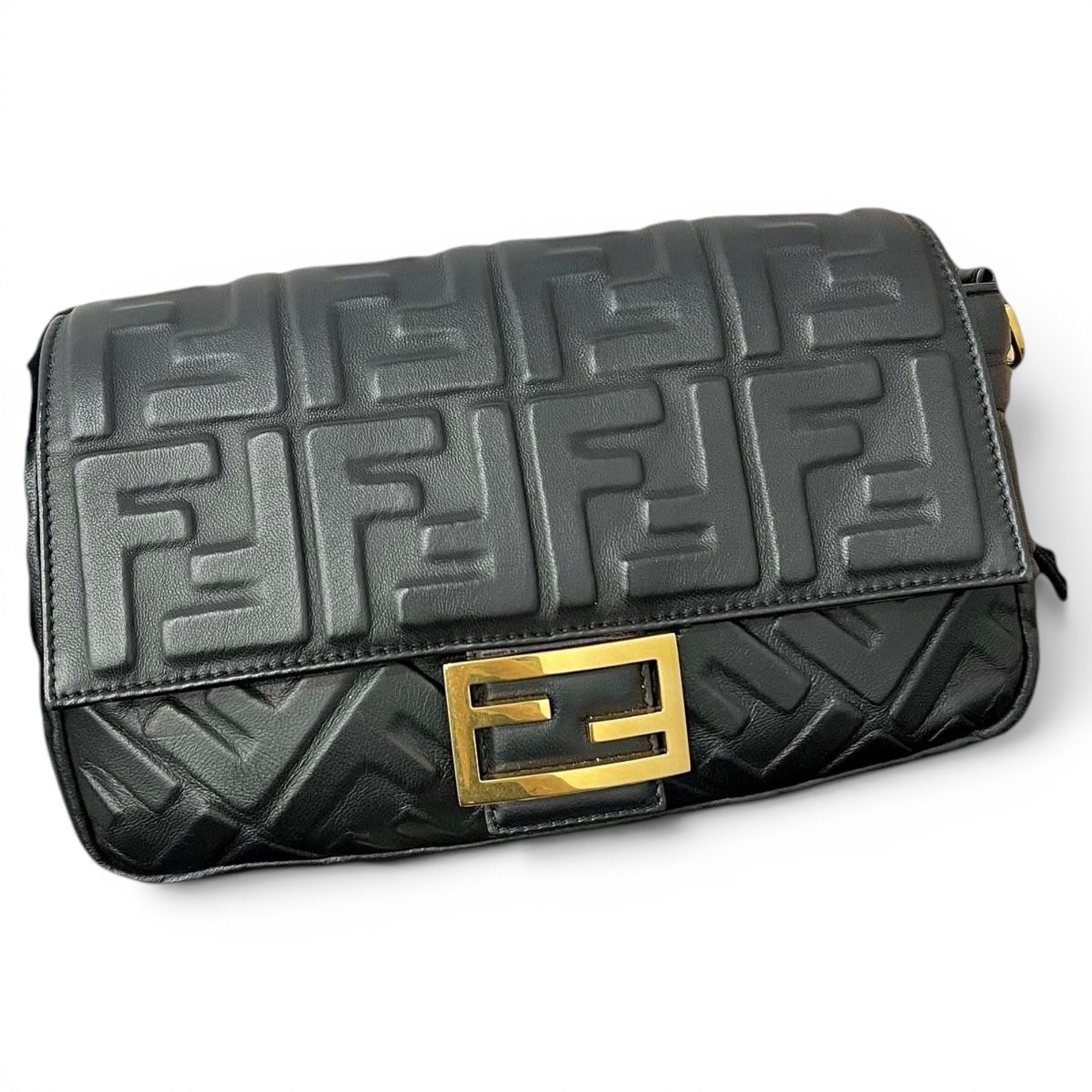 Baguette leather handbag