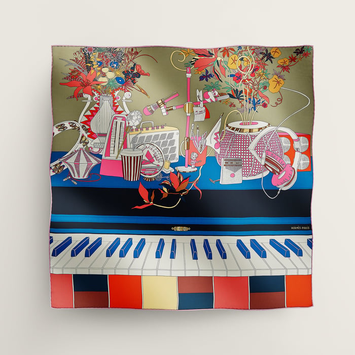 En Studio Scarf 70
