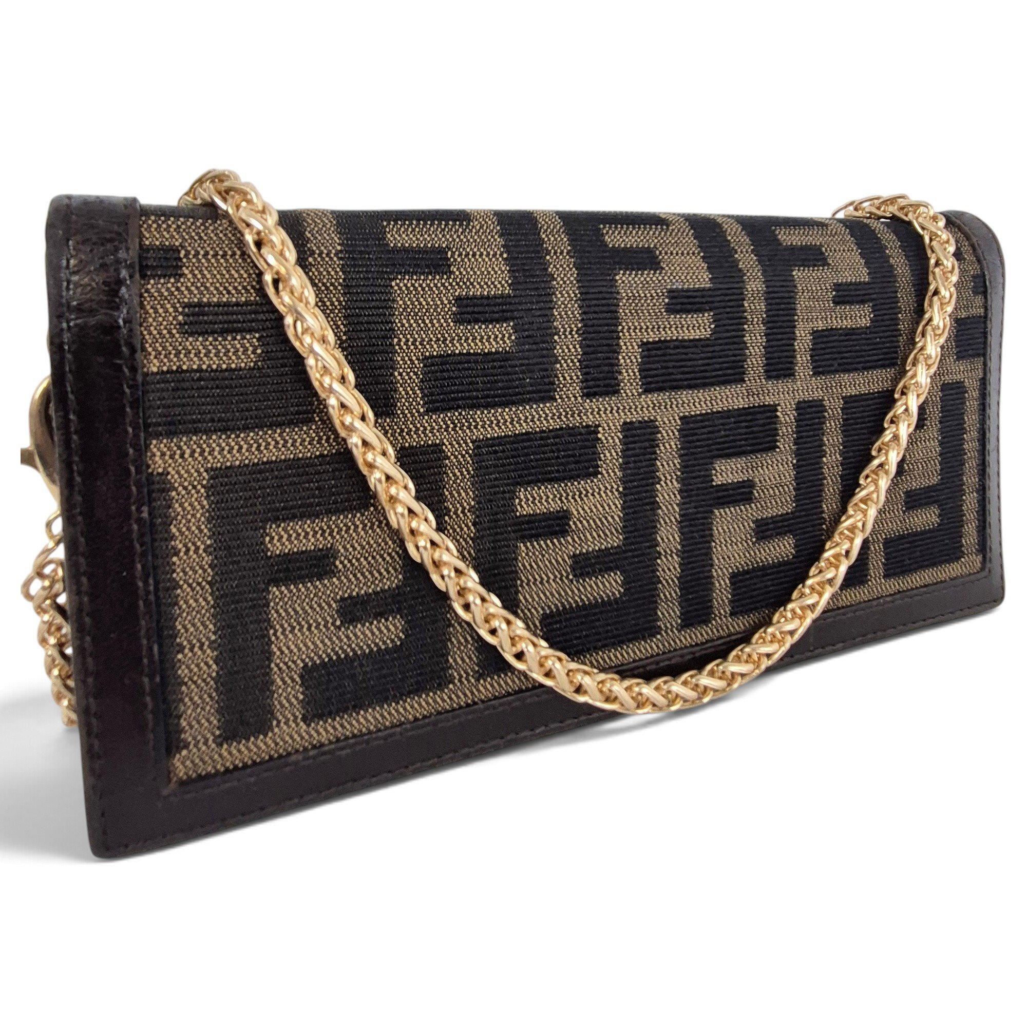Baguette cloth crossbody bag