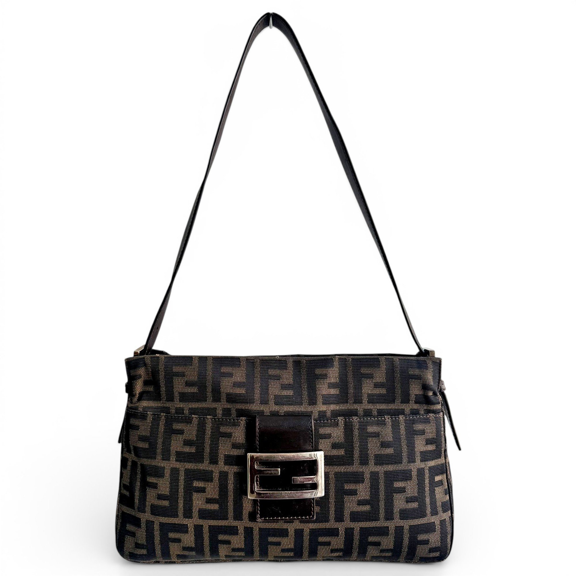 Baguette cloth handbag