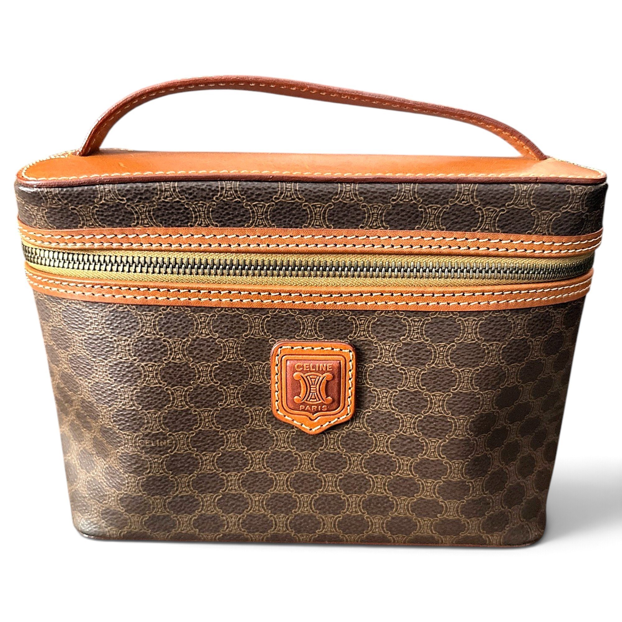 Leather clutch bag