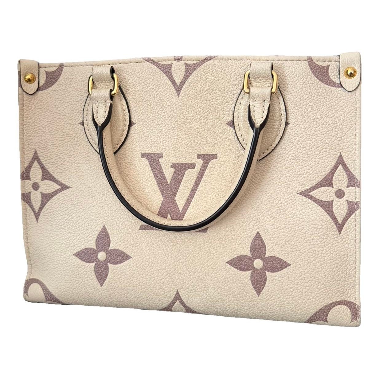 Onthego leather tote