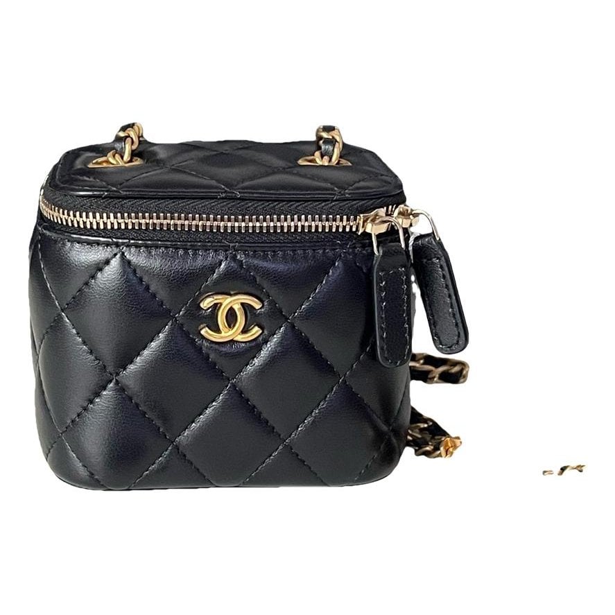 Trendy CC Vanity leather handbag