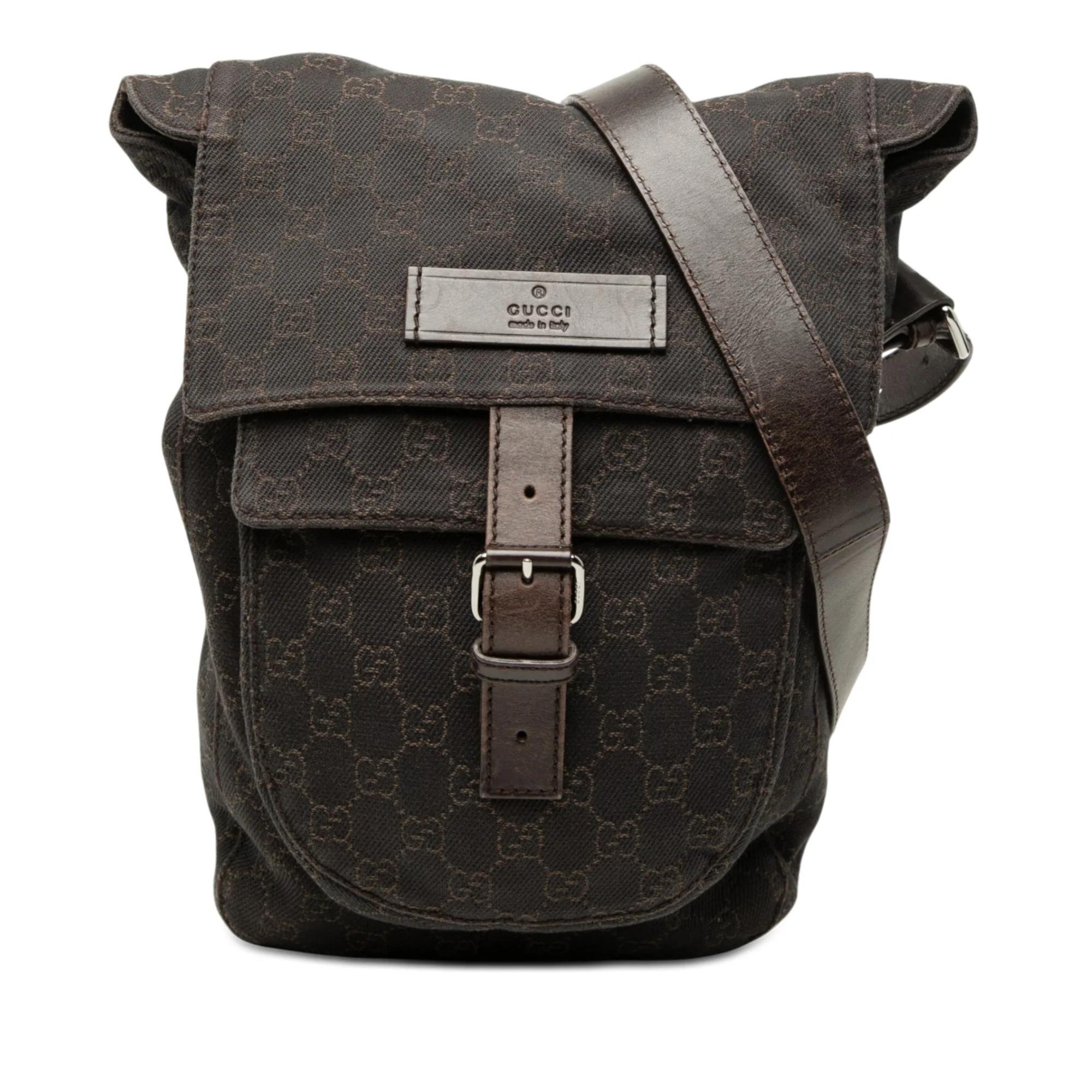 Gucci B leather crossbody bag