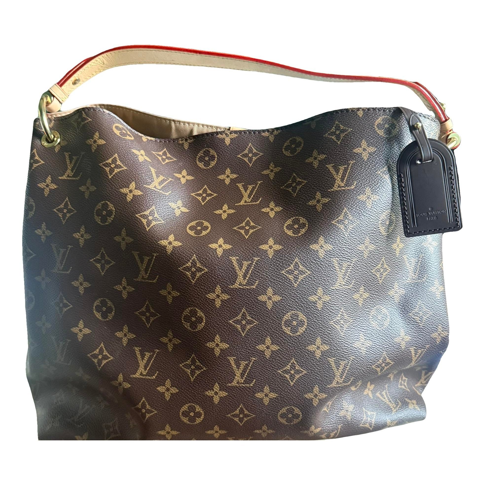 Graceful leather handbag