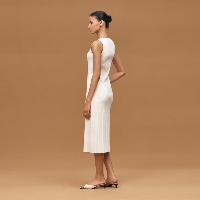 Blanc Céramique Long Sleeveless Dress