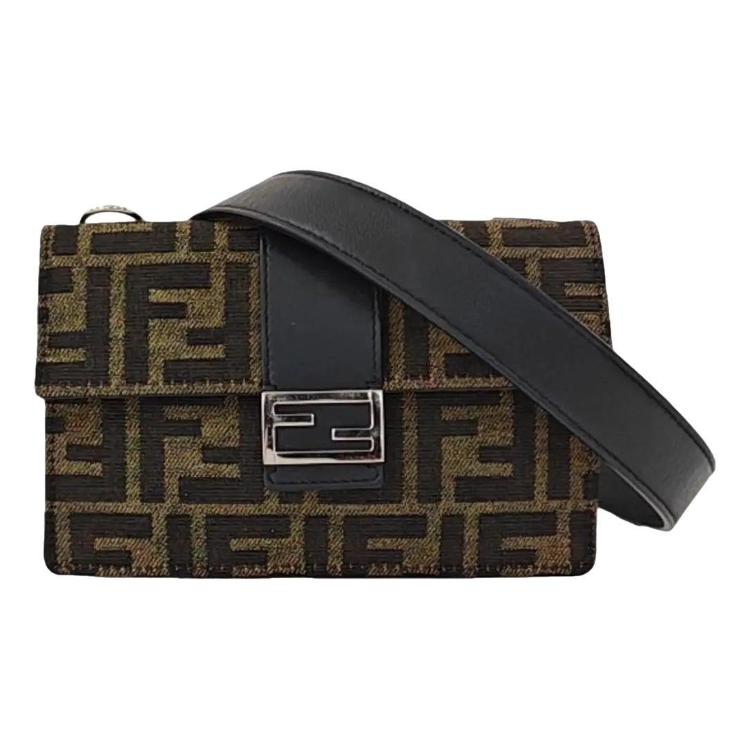 Baguette cloth handbag