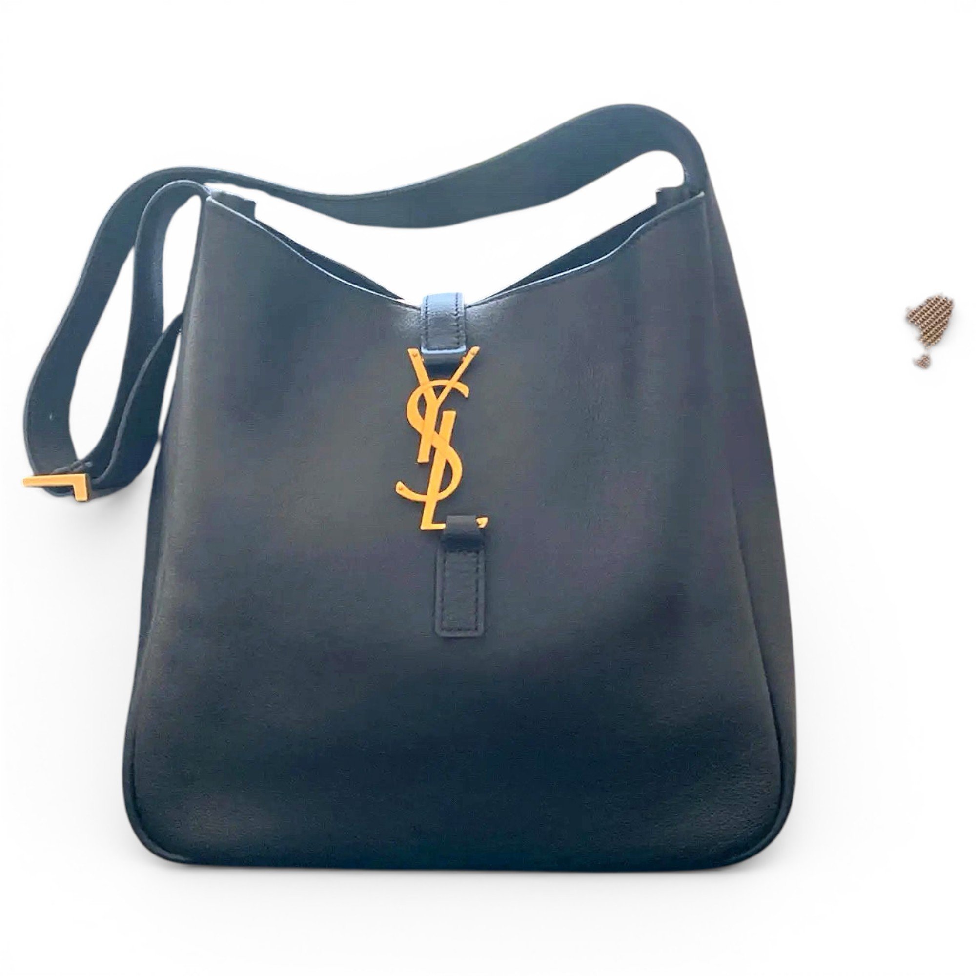 Le 5 à 7 leather handbag