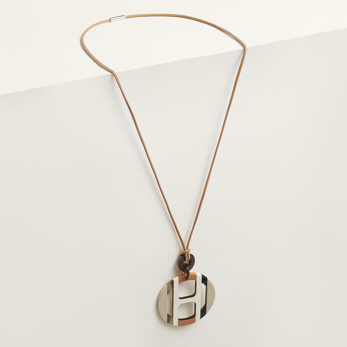 Sable H Equipe Pendant