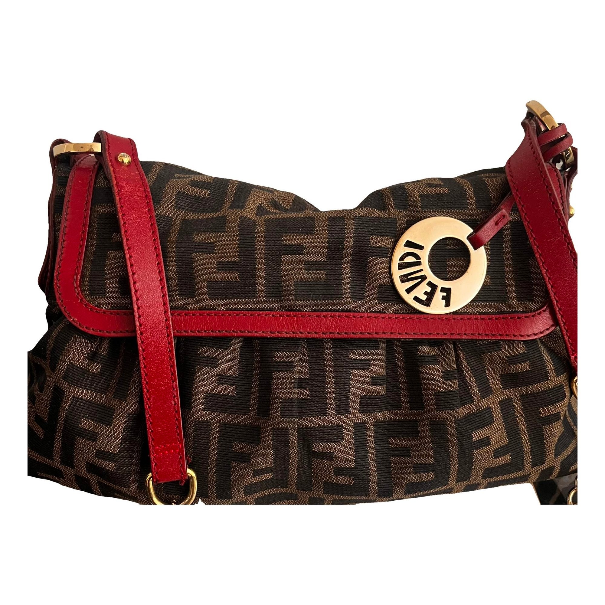 Chef leather crossbody bag